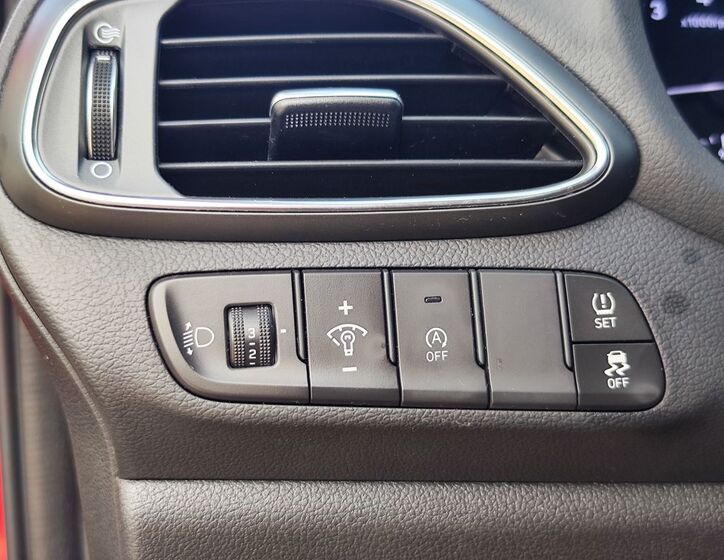 Hyundai i30 22