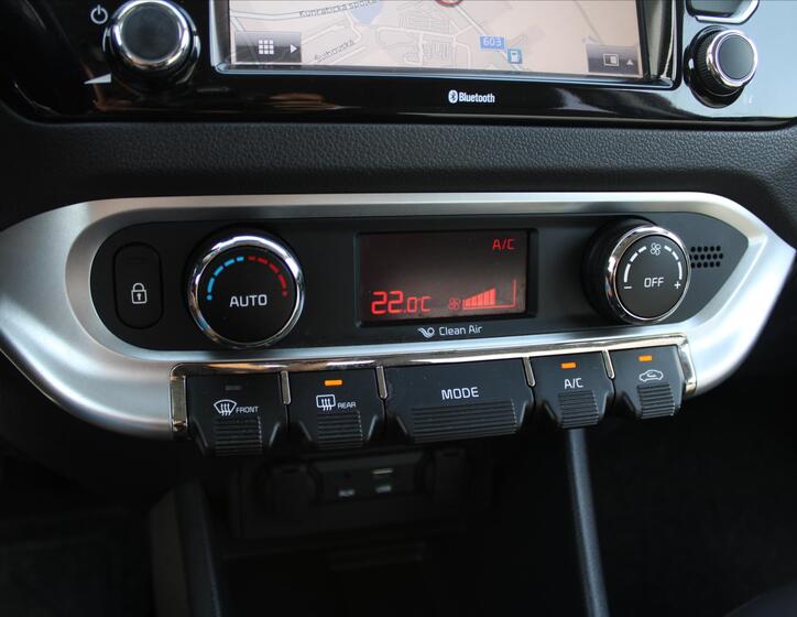 KIA Rio 22