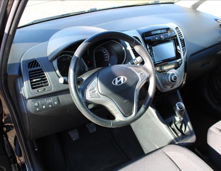 Hyundai ix20 10