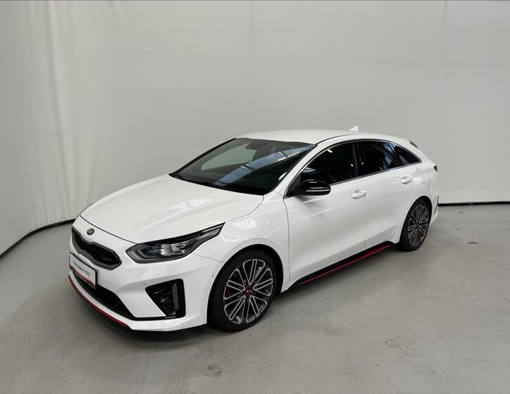 KIA ProCeed 1