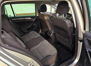 Volkswagen Golf 32