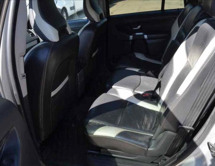 Volvo XC90 21