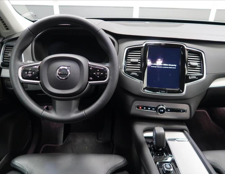 Volvo XC90 14