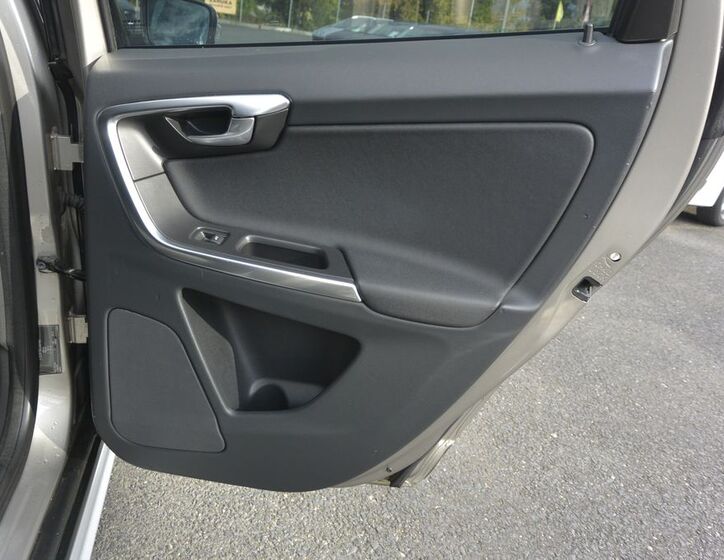 Volvo XC60 30