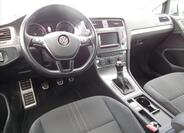Volkswagen Golf 17