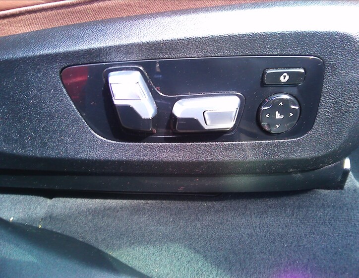 BMW X7 18