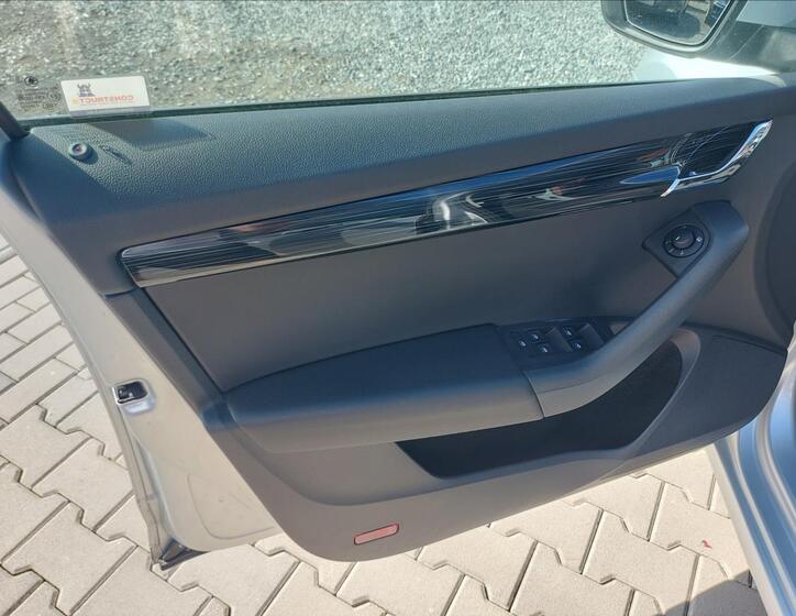 Škoda Octavia 24