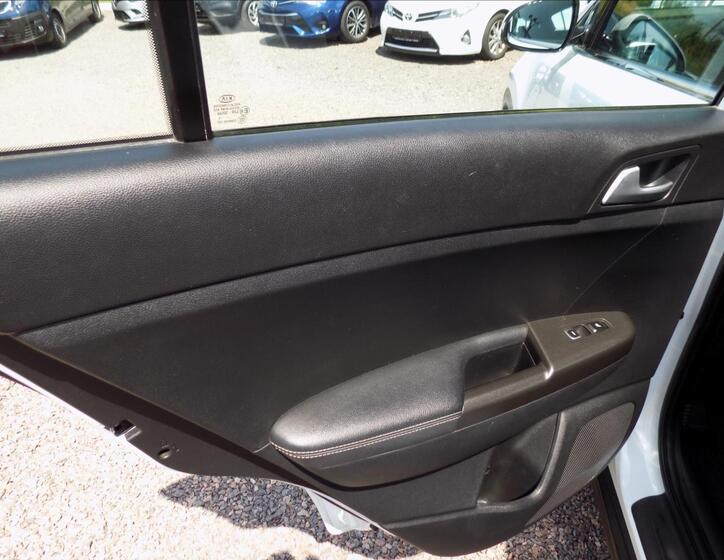 KIA Sportage 28