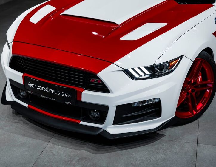 Ford Mustang 3