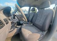 Hyundai Accent 21