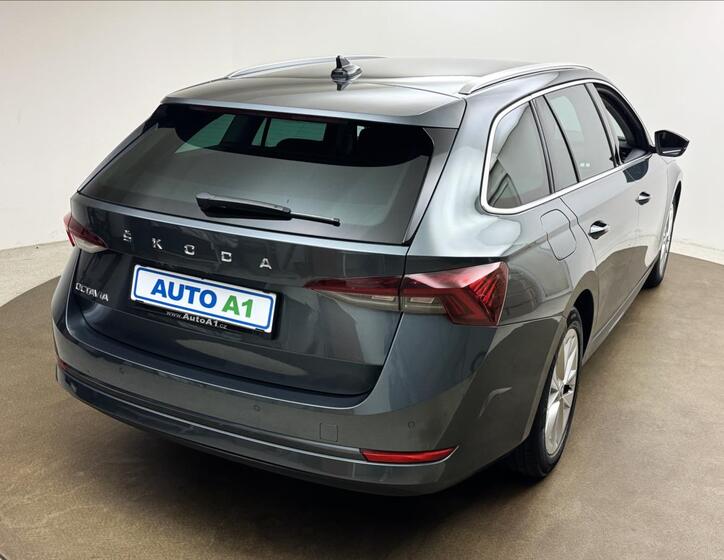 Škoda Octavia 4