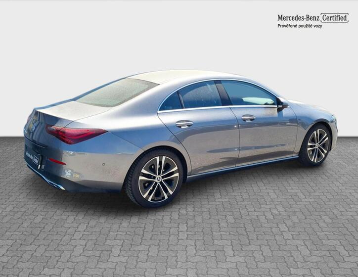 Mercedes-Benz CLA 5