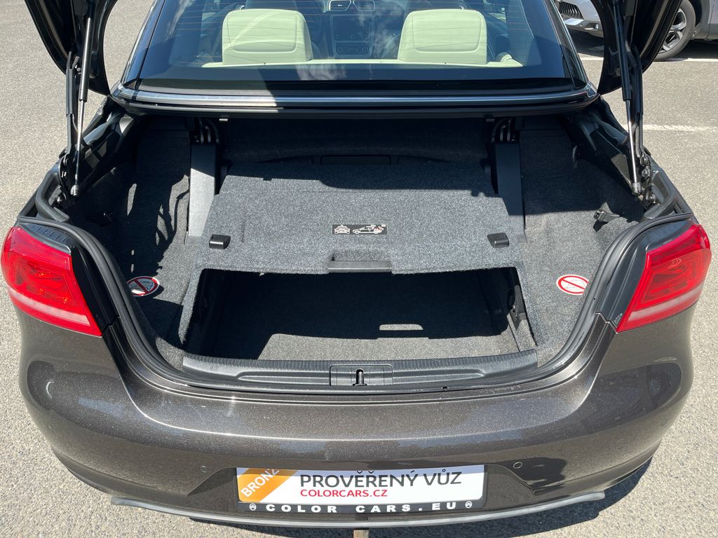 Volkswagen EOS