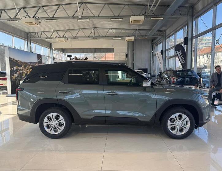 SsangYong Torres 8