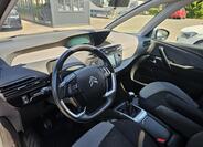 Citroën Grand C4 Picasso 11