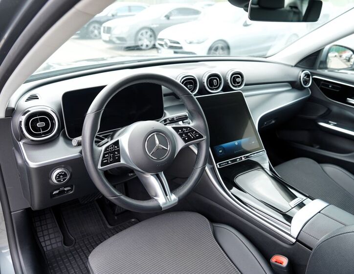 Mercedes-Benz Třídy C 27