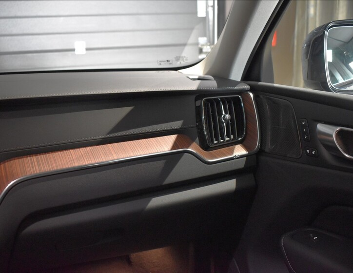 Volvo XC60 34