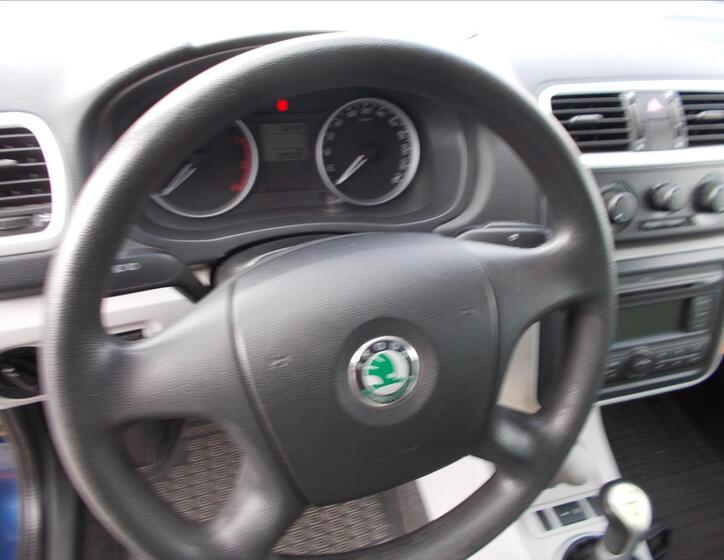 Škoda Roomster 21
