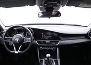 Alfa Romeo Giulia 24