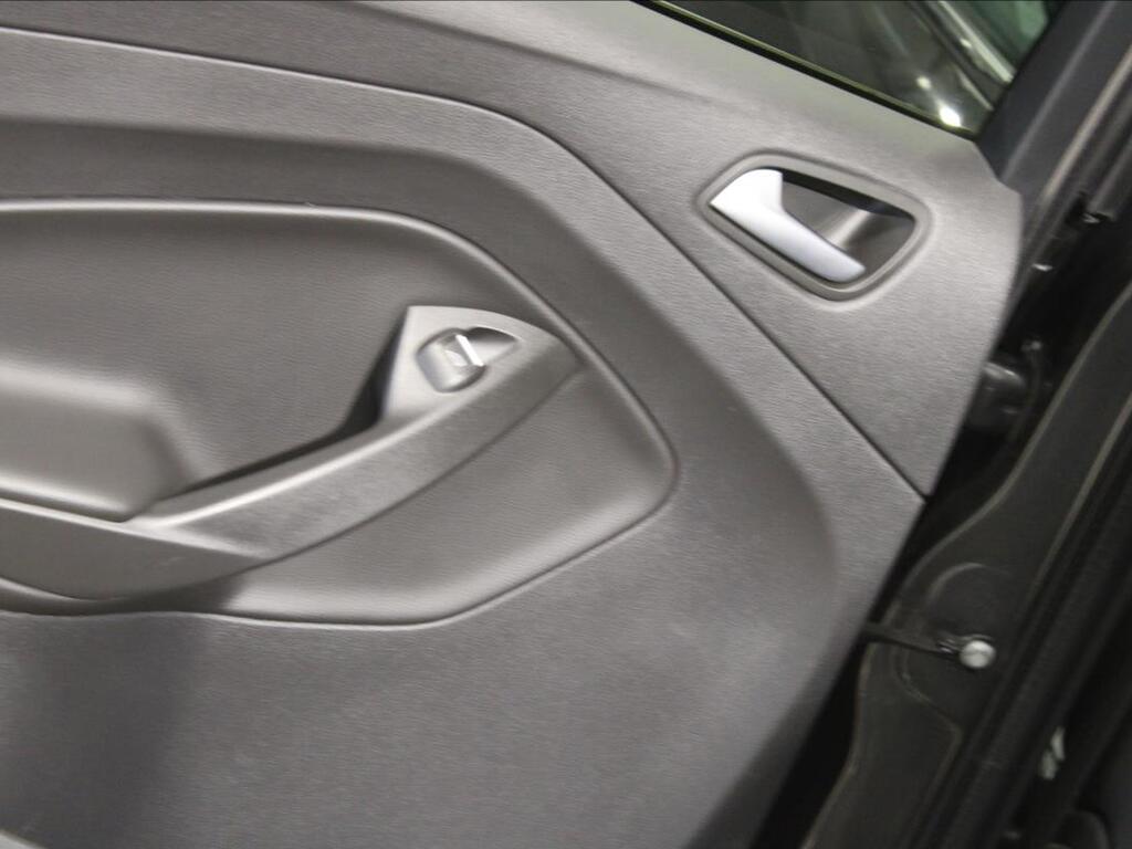 Ford Kuga 16