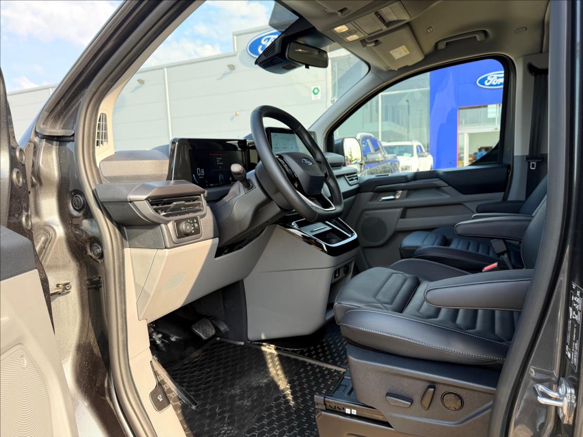 Ford Tourneo Custom