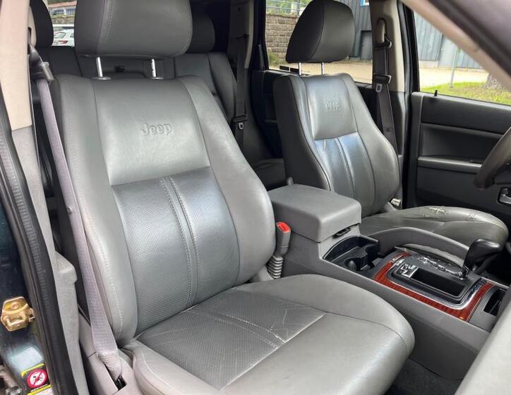 Jeep Grand Cherokee 27