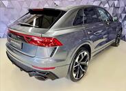 Audi RS Q8 7