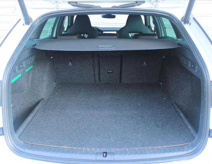 Škoda Octavia 11