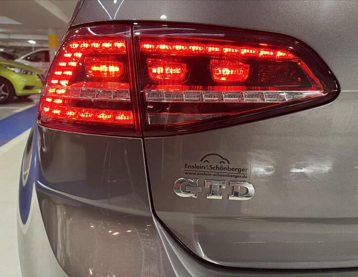 Volkswagen Golf 7