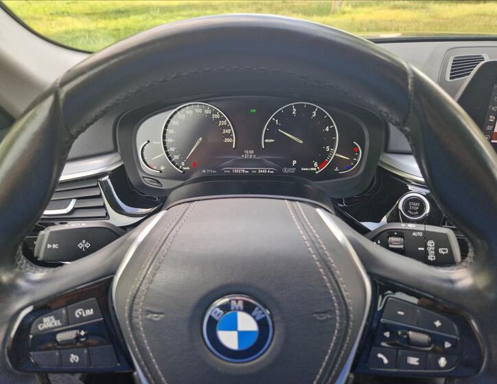BMW Řada 5 38