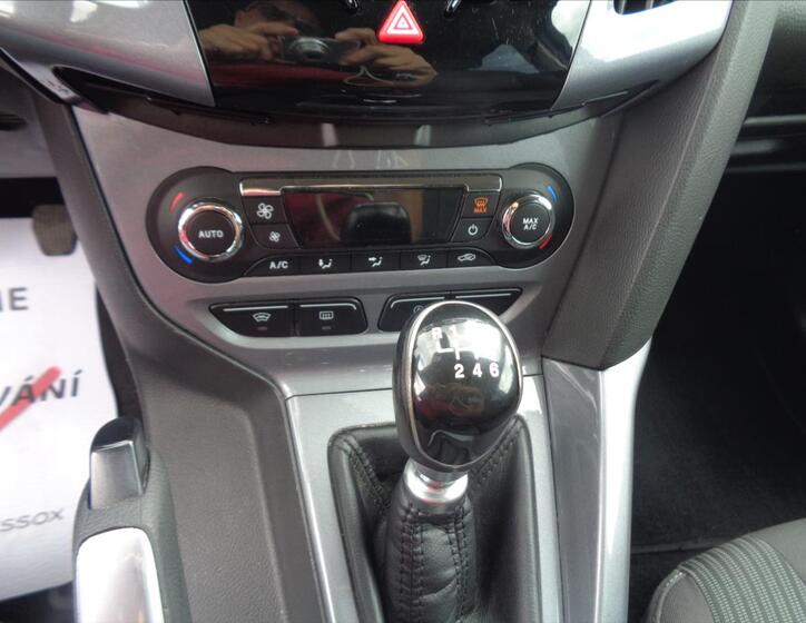 Ford Focus 14