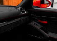 Porsche 718 27