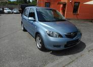 Mazda 2 3
