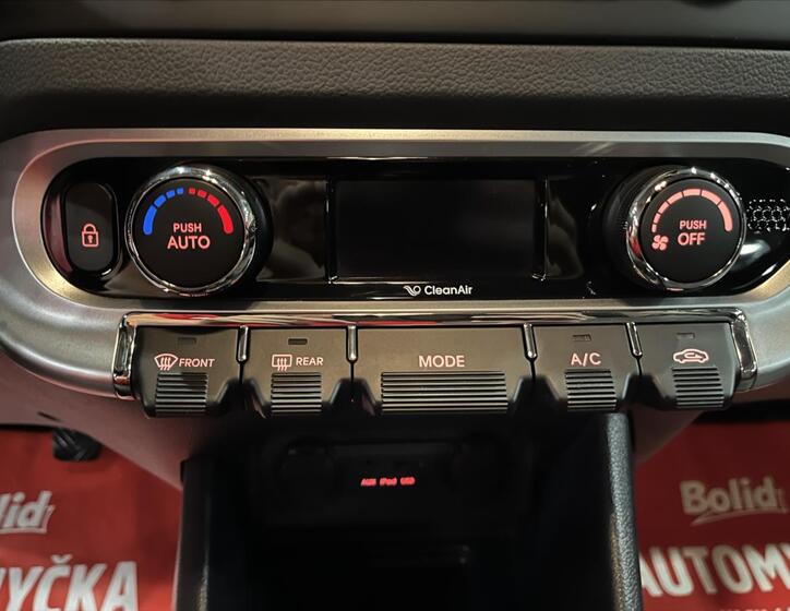 KIA Rio 20
