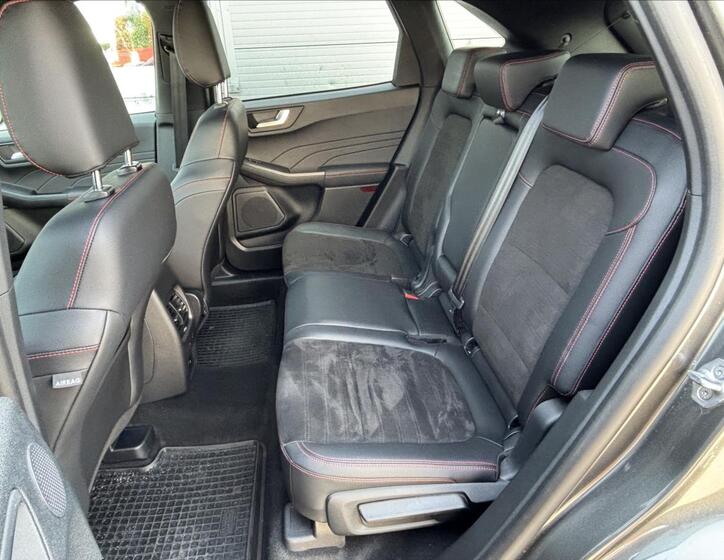 Ford Kuga 17