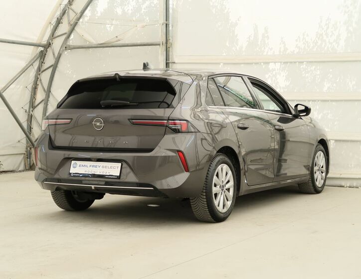 Opel Astra 6