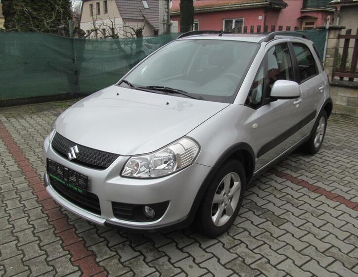 Suzuki SX4 10