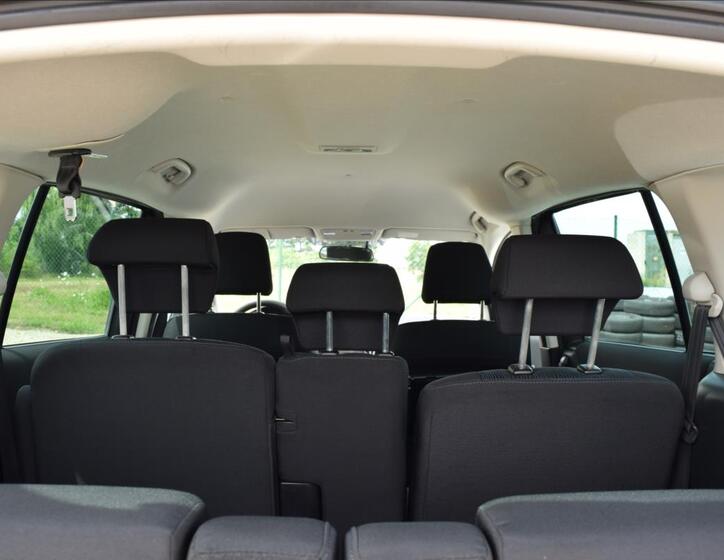 Mazda 5 24