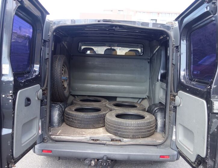 Renault Trafic 27