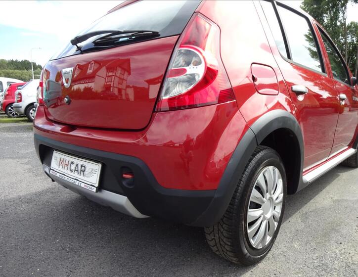 Dacia Sandero 14