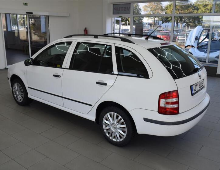 Škoda Fabia 8