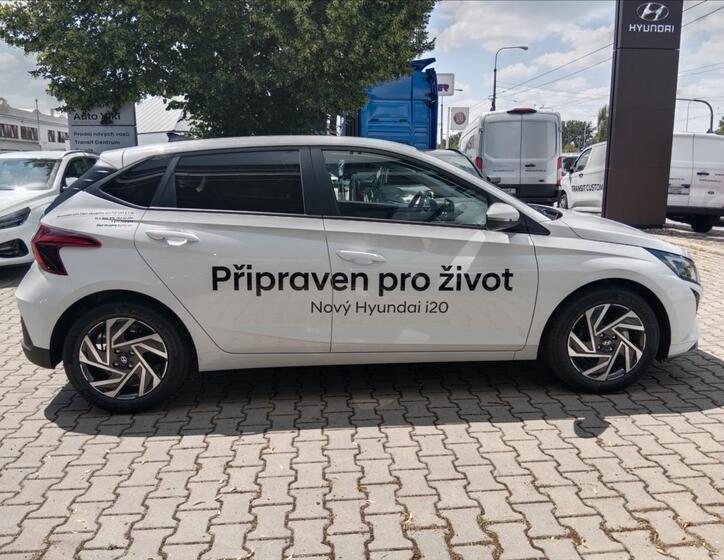 Hyundai i20 5