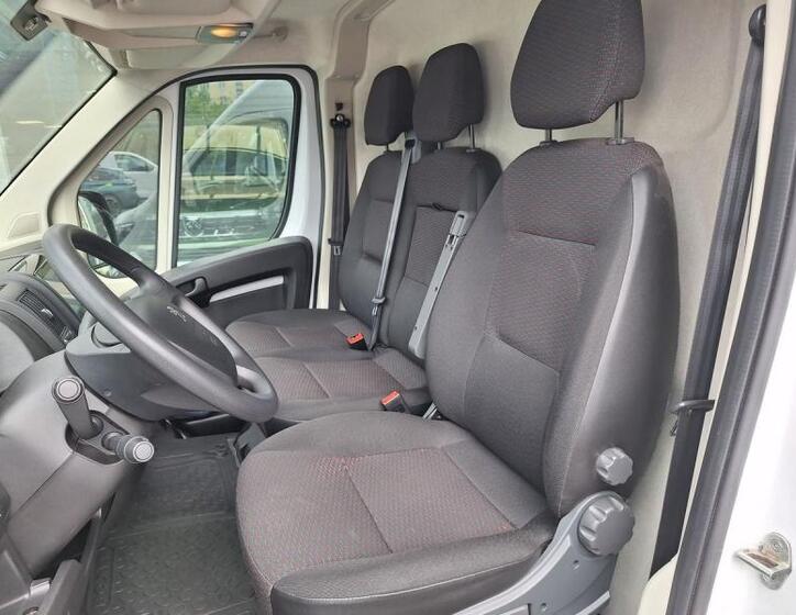 Peugeot Boxer 9