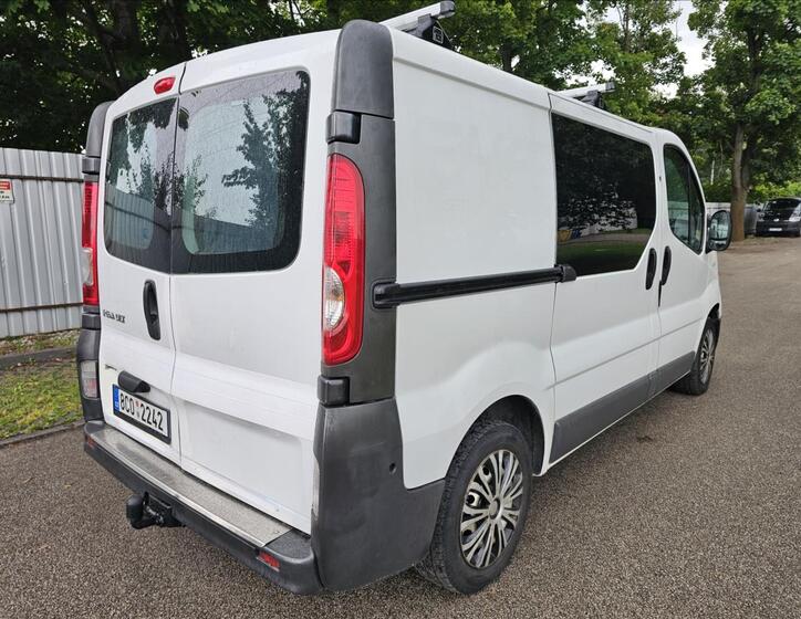 Renault Trafic 6