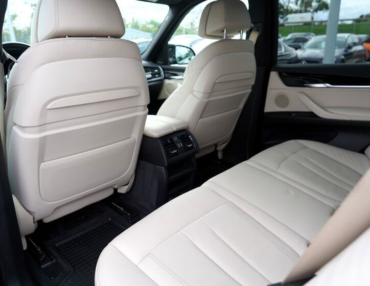 BMW X5 36