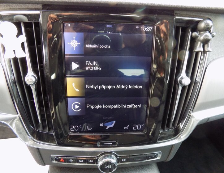 Volvo S90 24