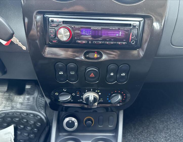 Dacia Duster 16