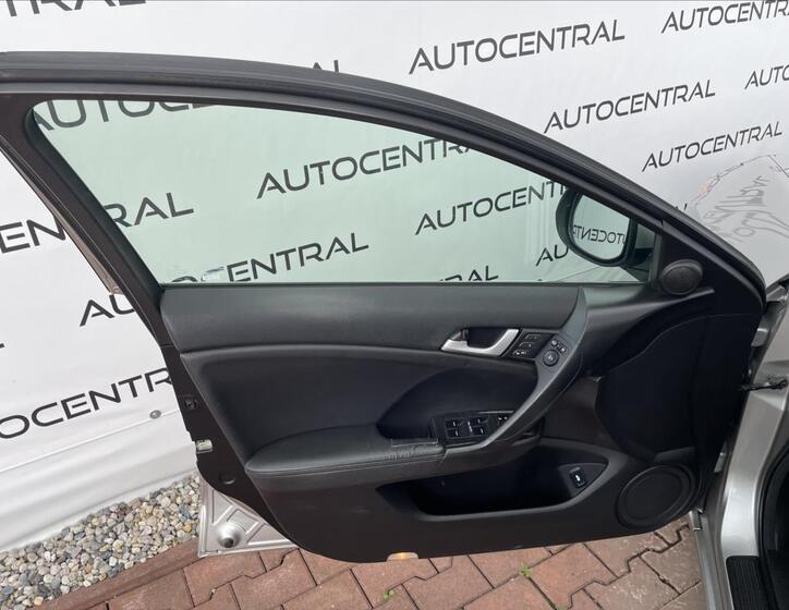 Honda Accord 19