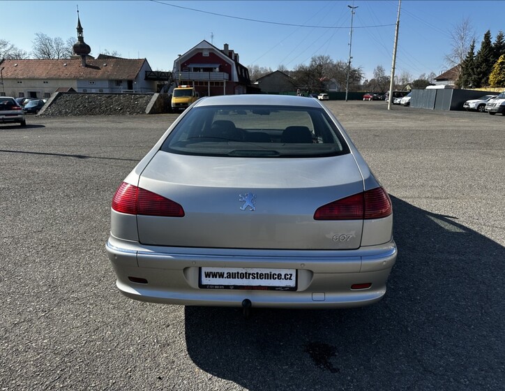 Peugeot 607 4