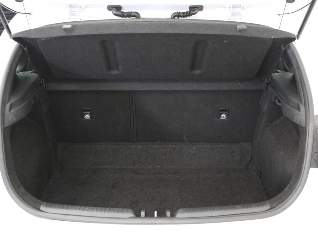 Hyundai i30 18
